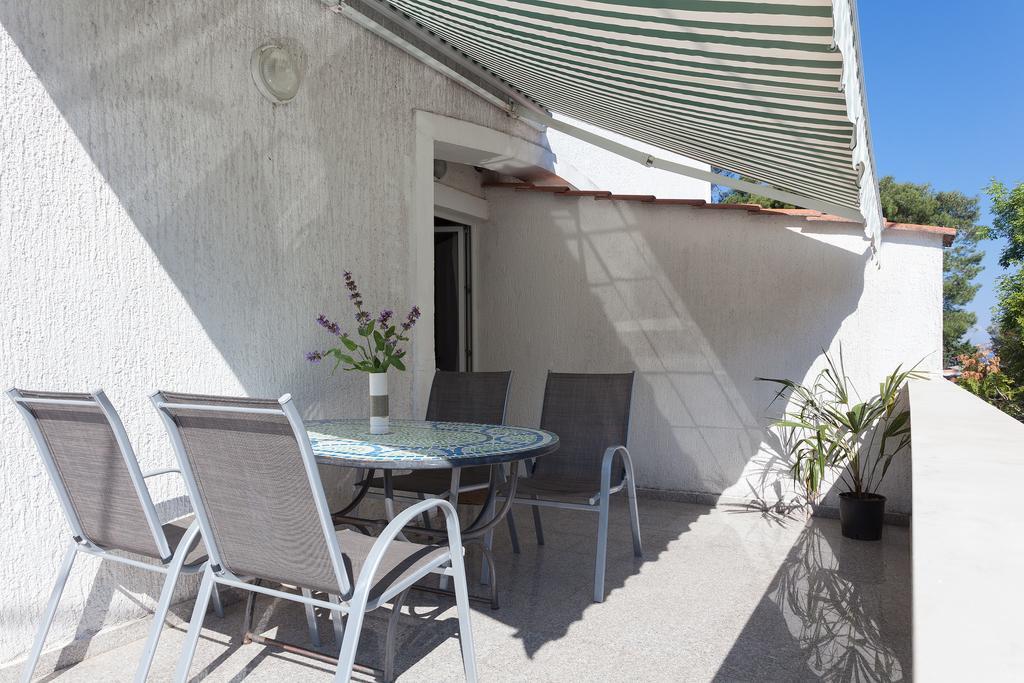 Apartment Pejnovic Malinska Eksteriør billede